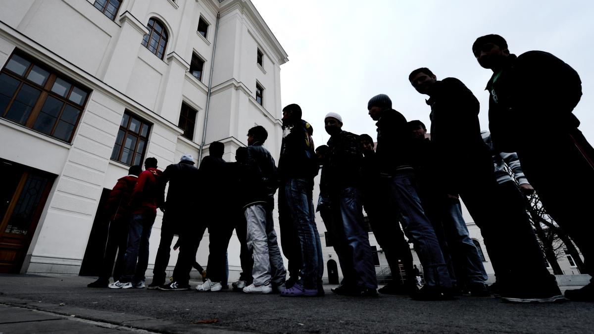 Asyl: Zahl der Asylwerber im Juni wieder über Vorjahreswert
