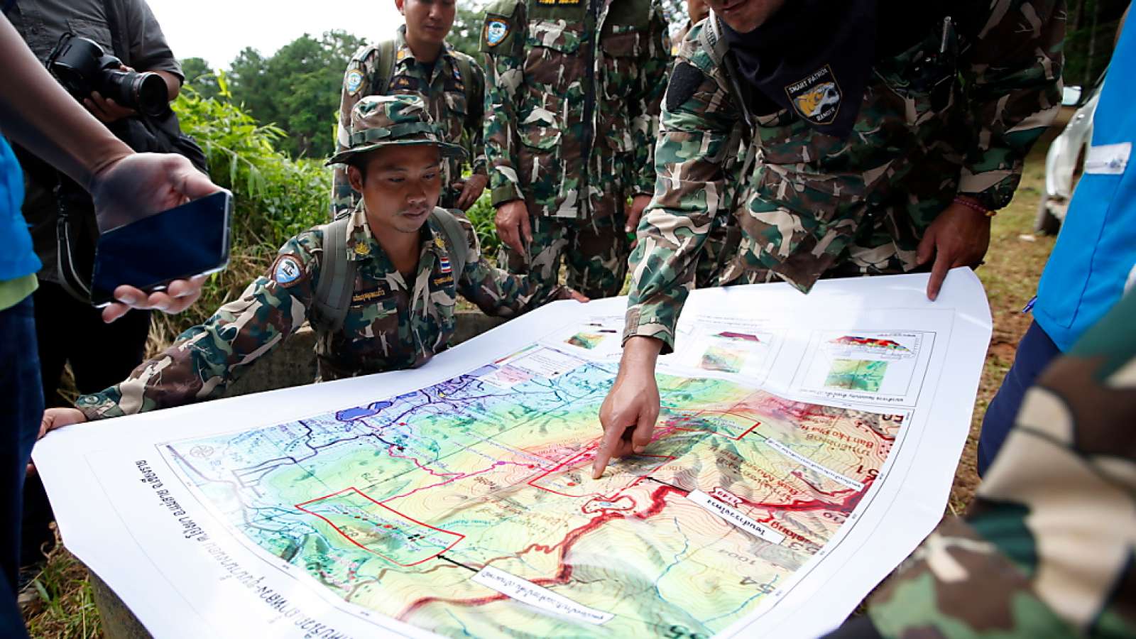 Thailand: Räumung von Gelände vor Höhle angeordnet