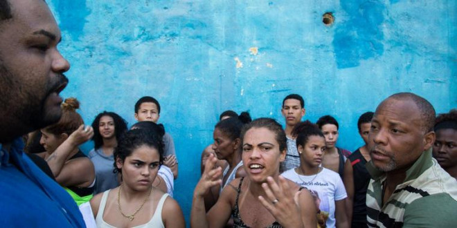 Mädchen von Kugel getroffen – Slumbewohner in Rio demonstrieren