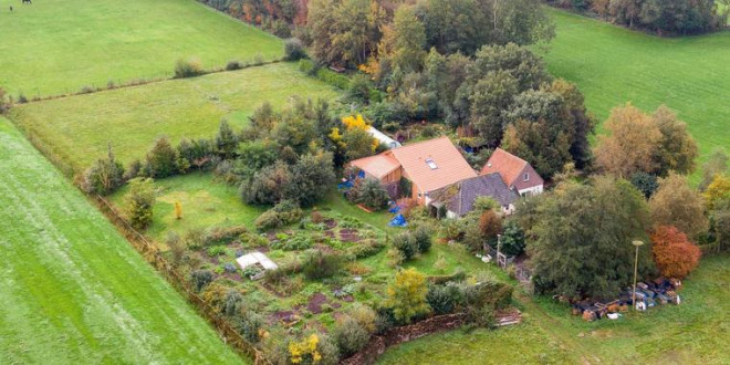 Ohne Kontakt zur Außenwelt: Familie soll jahrelang im Keller gehaust haben