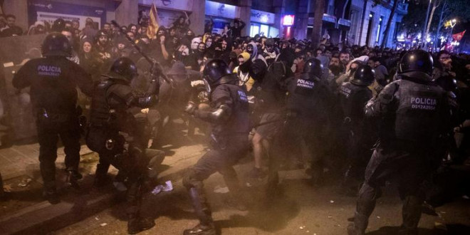 25 Festnahmen und Dutzende Verletzte bei Protesten in Katalonien